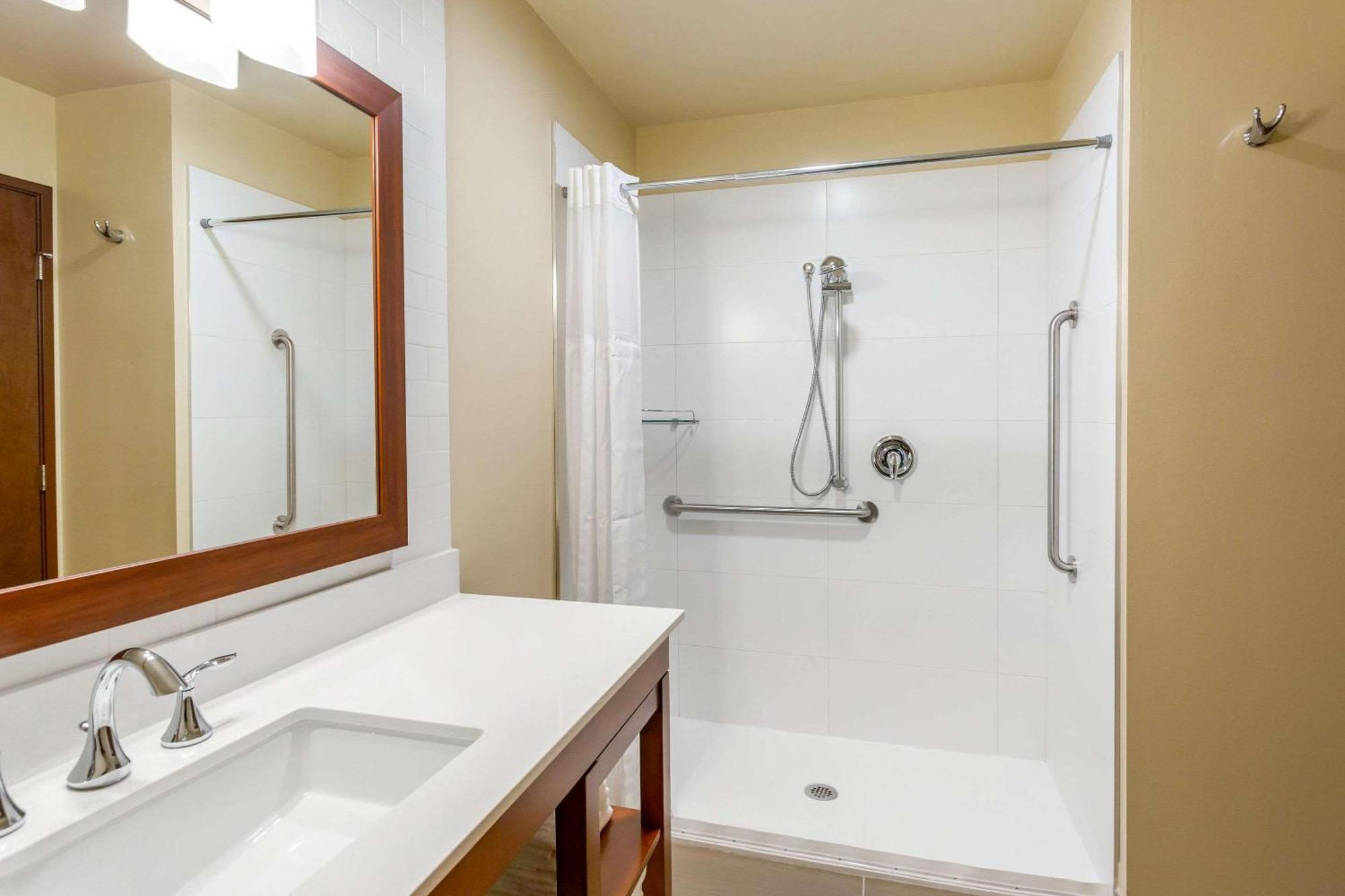 Comfort Suites Burlington Near I-5 Kültér fotó