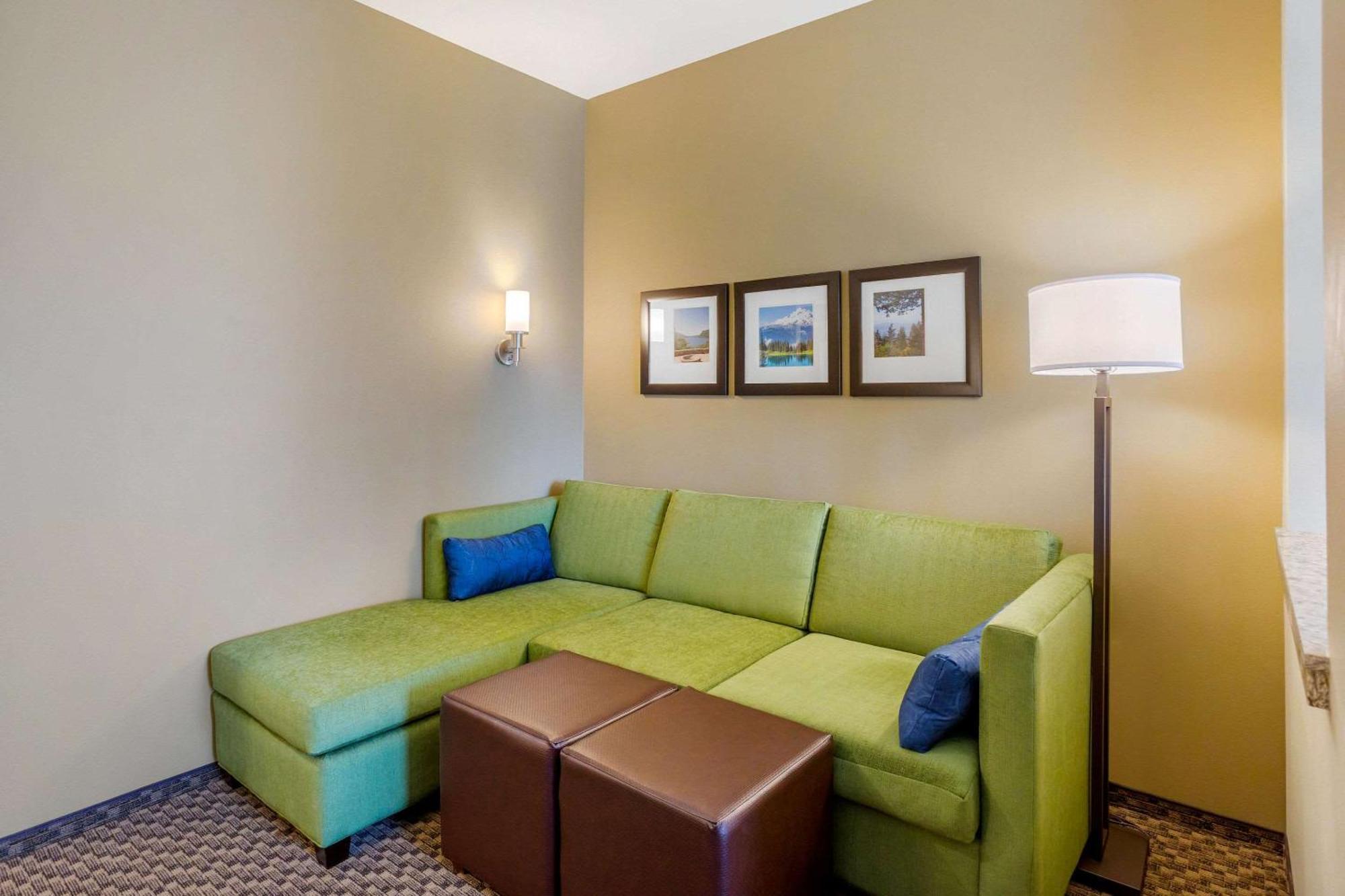 Comfort Suites Burlington Near I-5 Kültér fotó