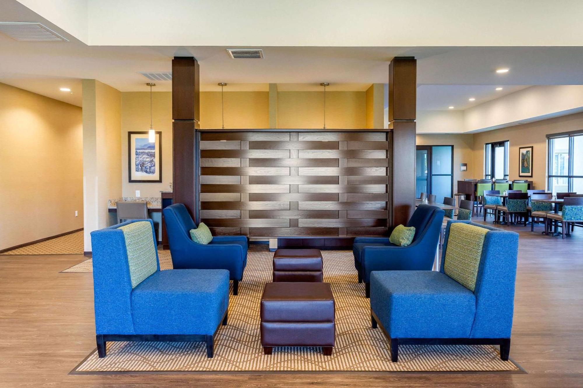 Comfort Suites Burlington Near I-5 Kültér fotó