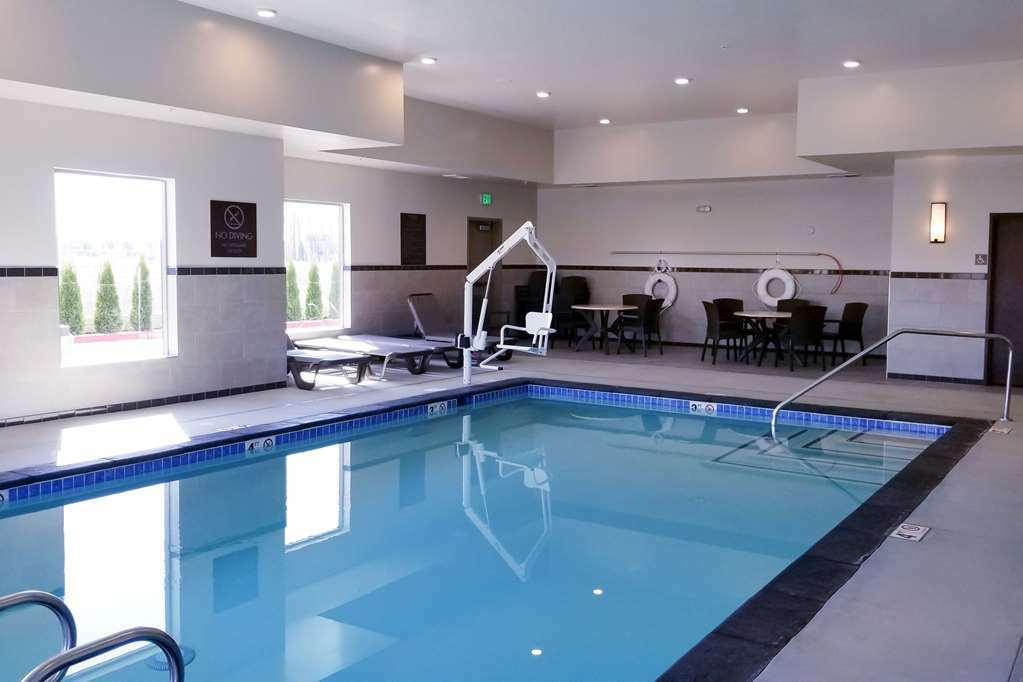 Comfort Suites Burlington Near I-5 Létesítmények fotó